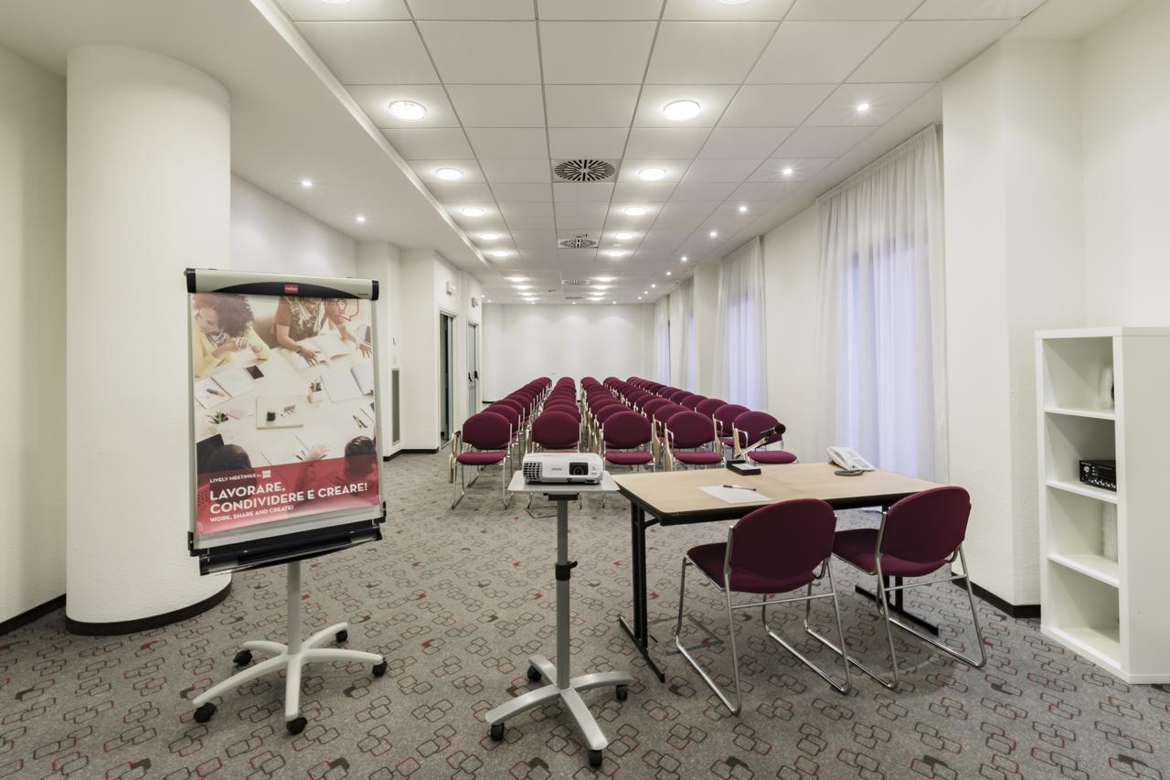 Ibis Milano Malpensa Cardano Al Campo