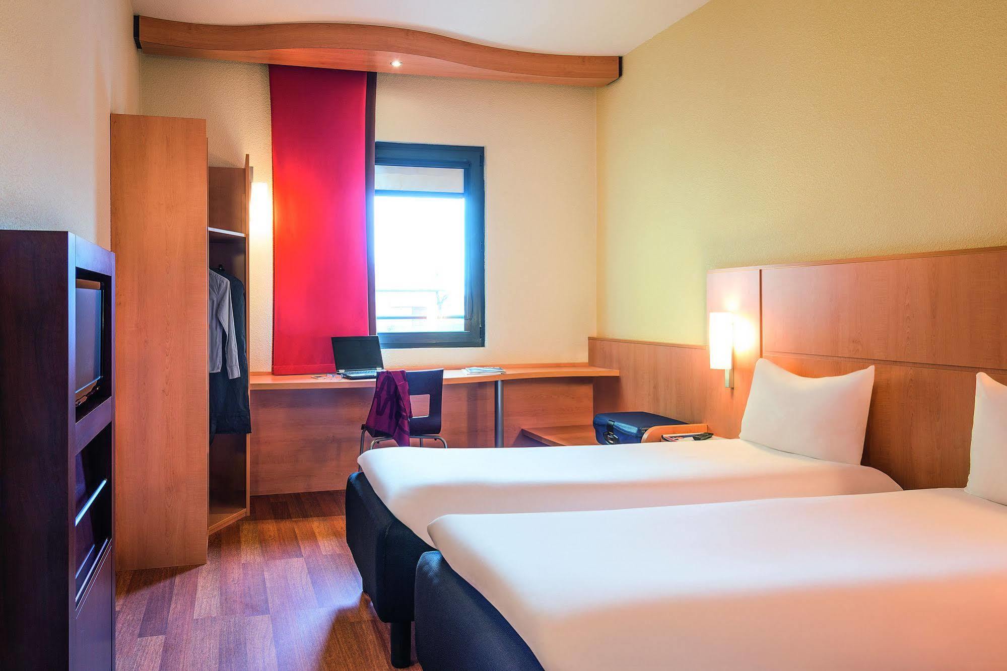 Ibis Milano Malpensa Hotel 3*